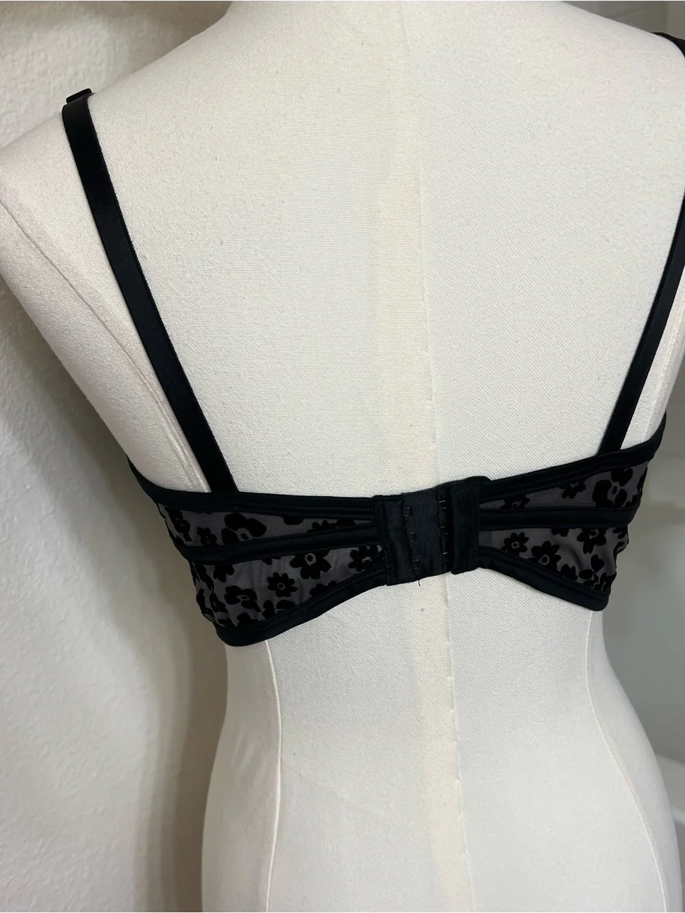 PINK Victoria’s Secret gray black velvet floral crop tank top bralette grunge